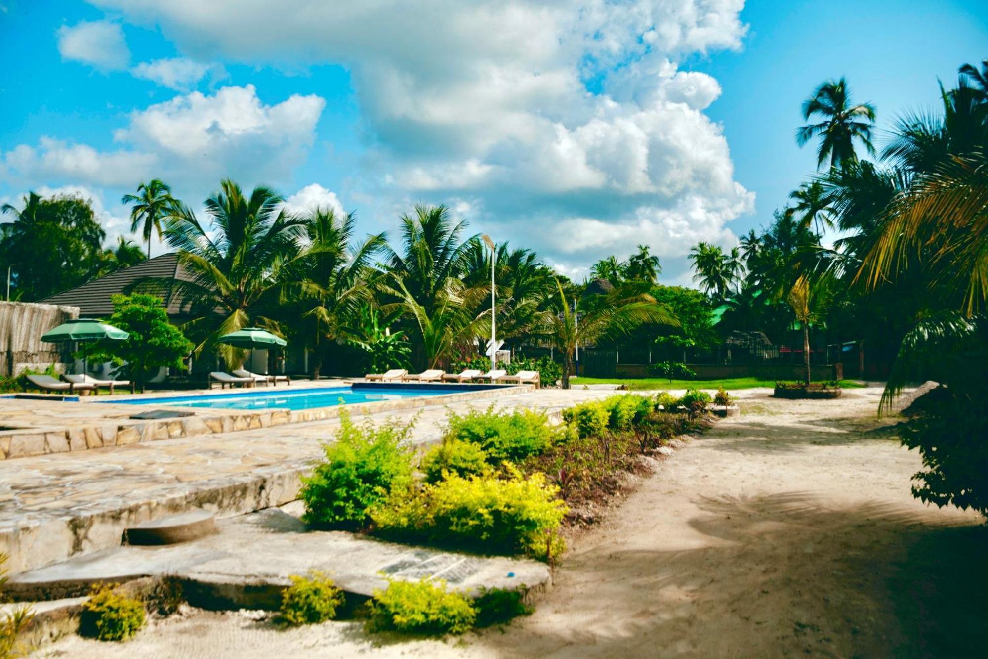 Mambo Ocean Resort Pwani Mchangani Luaran gambar